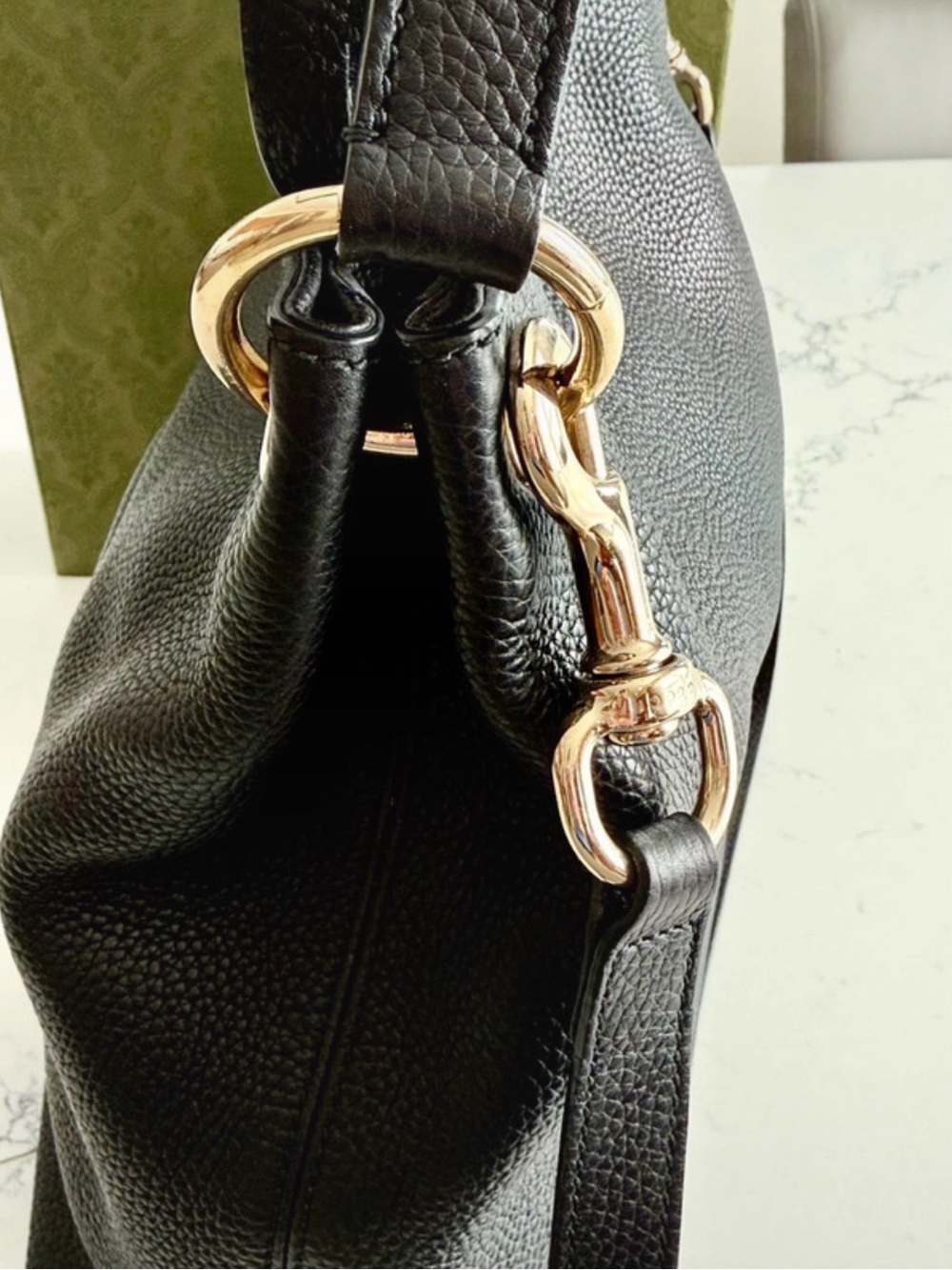 Gucci Black Soho Leather Shoulder Bag with Tassel - Picture 7 of 16